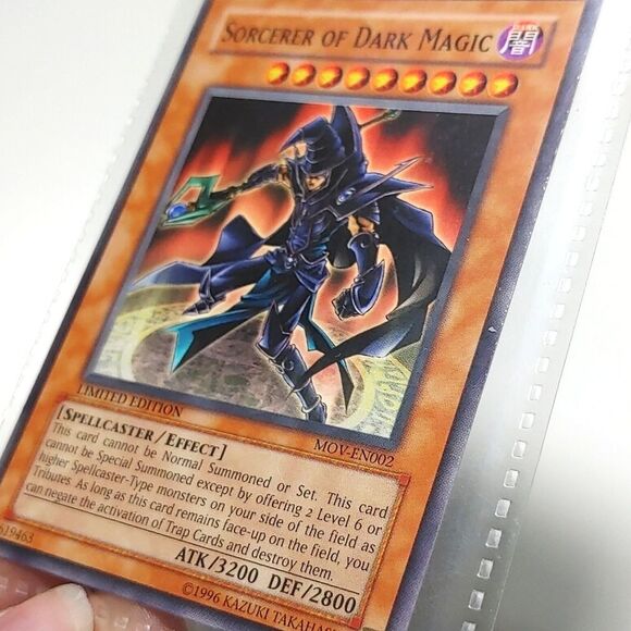 Yugioh! Limited edition sorcerer of dark magic card - Picture 1 of 3